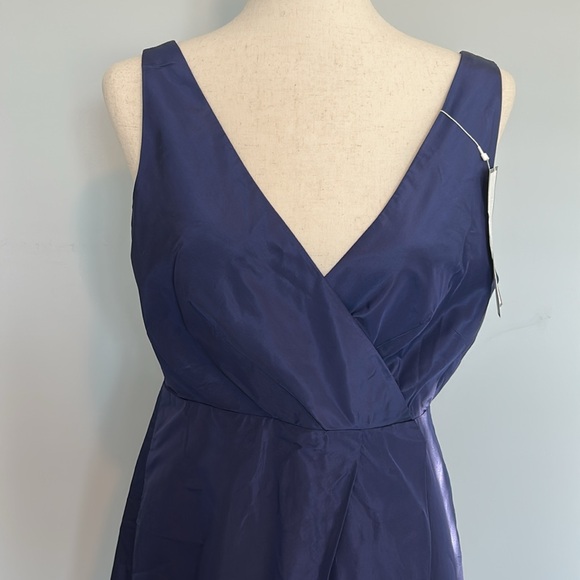 J. Crew Evie‎ Semiformal Cocktail Navy V Neck Faux Wrap Dress Size 10 Petite NWT - Picture 3 of 10